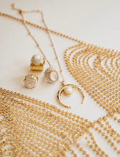 Load image into Gallery viewer, Lyla Pearl Ring
