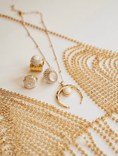 Load image into Gallery viewer, La La Pearl Ring
