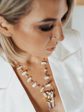 Load image into Gallery viewer, Aurora Pendant Clear Quartz With Fresh Water Pearl
