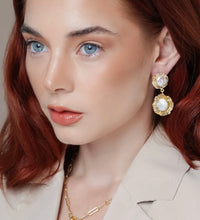 Load image into Gallery viewer, STARDUST PEARL EARRINGS
