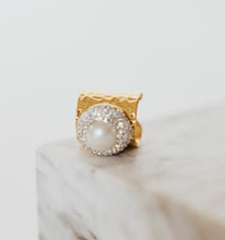 Load image into Gallery viewer, La La Pearl Ring
