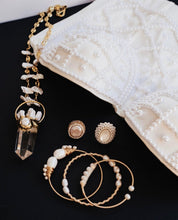 Load image into Gallery viewer, Aurora Pendant Clear Quartz With Fresh Water Pearl

