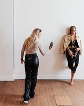 Load image into Gallery viewer, Streets Ahead Leather Belt Size Extra Small
